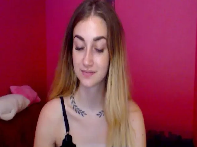 Live sex webcam photo for Lolly__Pop__ #260141089