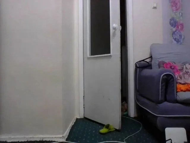 Live sex webcam photo for AsianDoll2000 #253822381