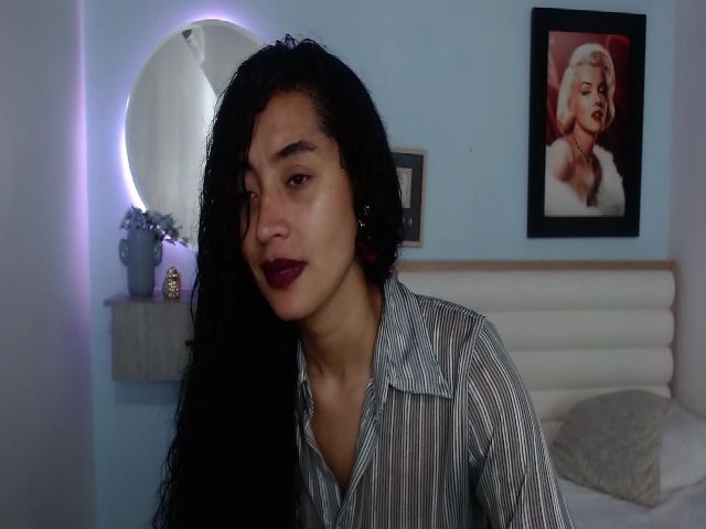 Live sex webcam photo for Jade_lee88 #261366719