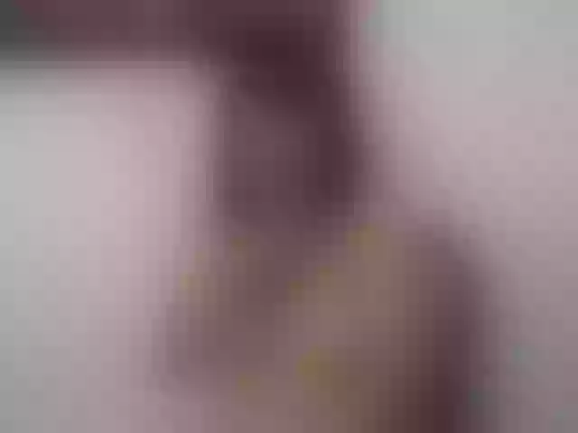 Live sex webcam photo for sexititshot12 #241031635
