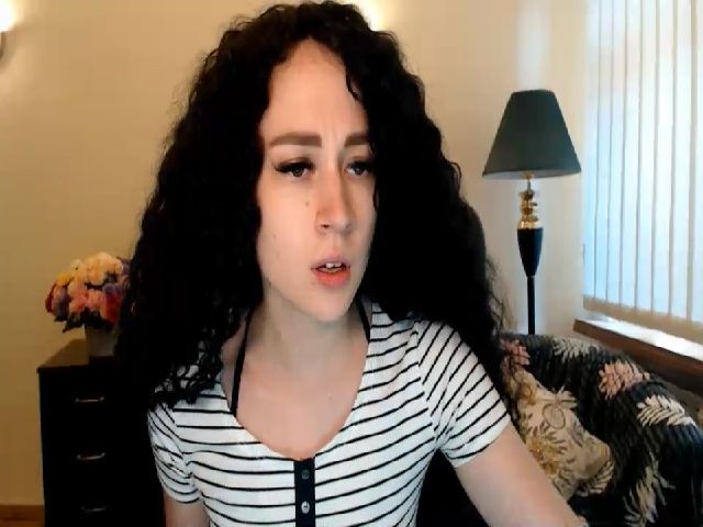 Live sex webcam photo for Space_Girly #256882089