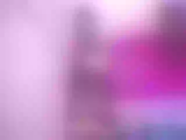 Live sex webcam photo for EmmySweett #265144355
