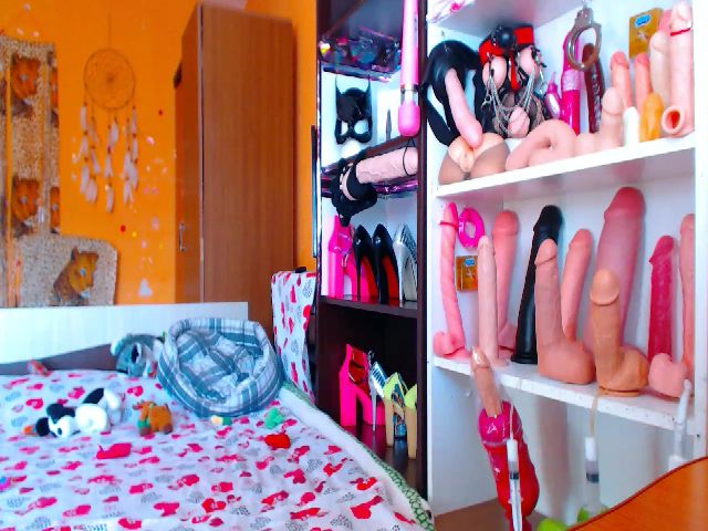 Live sex webcam photo for Cuminmenowbby #253762050