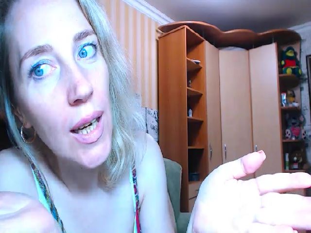 Live sex webcam photo for Oly_nice_ #256332926