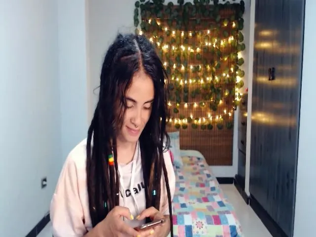 Live sex webcam photo for Luna__sparkly #260398005