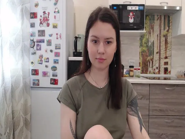 Live sex webcam photo for WonderXGirlXX #261412257