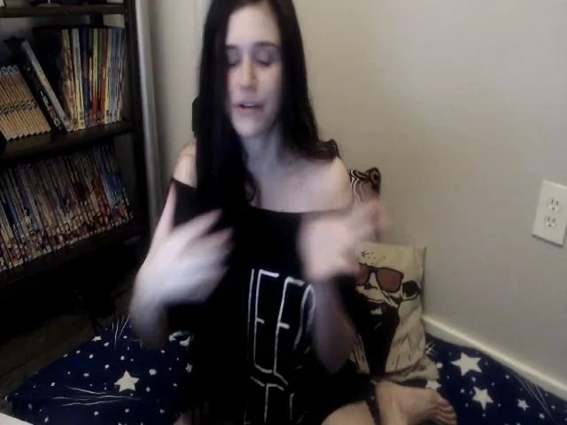 Live sex webcam photo for JediDropout #263448719