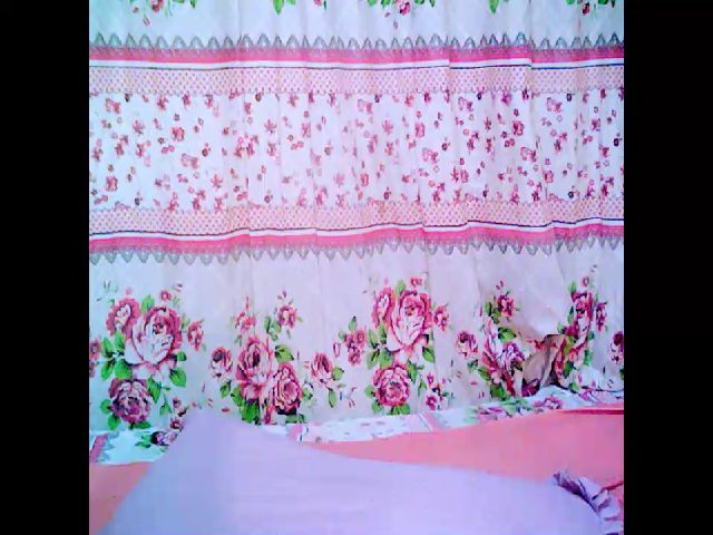 Live sex webcam photo for Indiantopaz69 #265524668