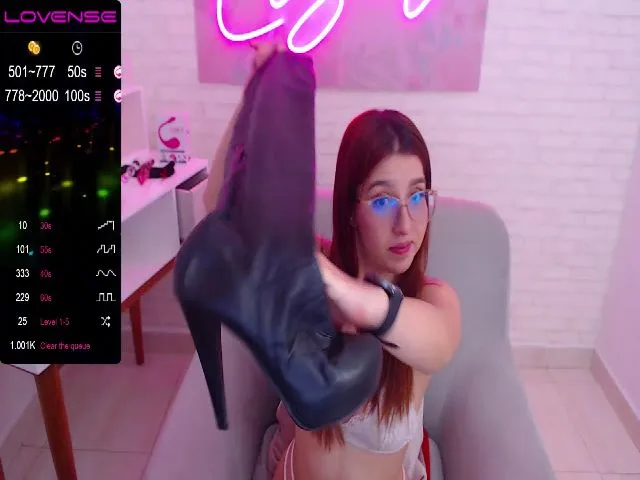 Live sex webcam photo for Jessycox #254471421