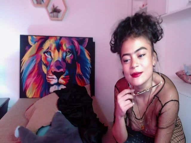 Live sex webcam photo for Manelik_benz #253922373