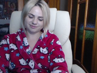 Live sex webcam photo for ElisBraun #240684618