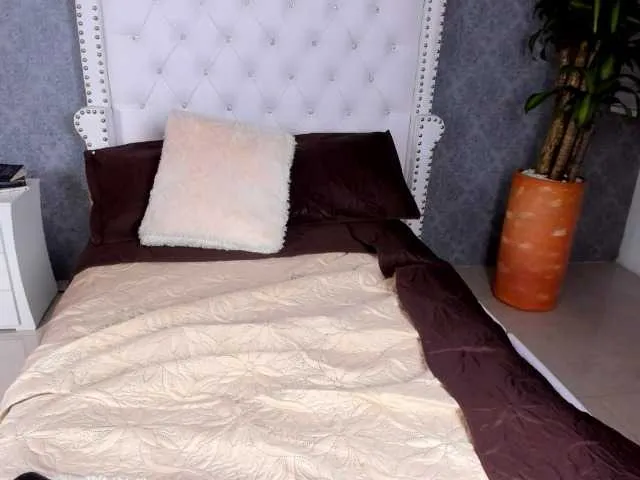 Live sex webcam photo for mariee-candy #257392183
