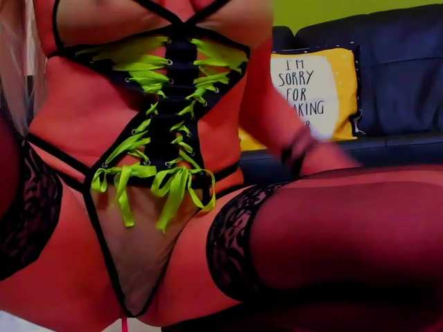 Live sex webcam photo for BlondeZ #241424549