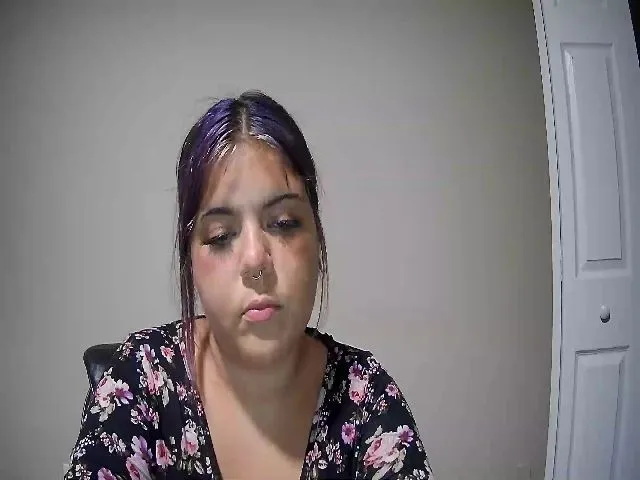 Live sex webcam photo for Lilmisspurp #252377272