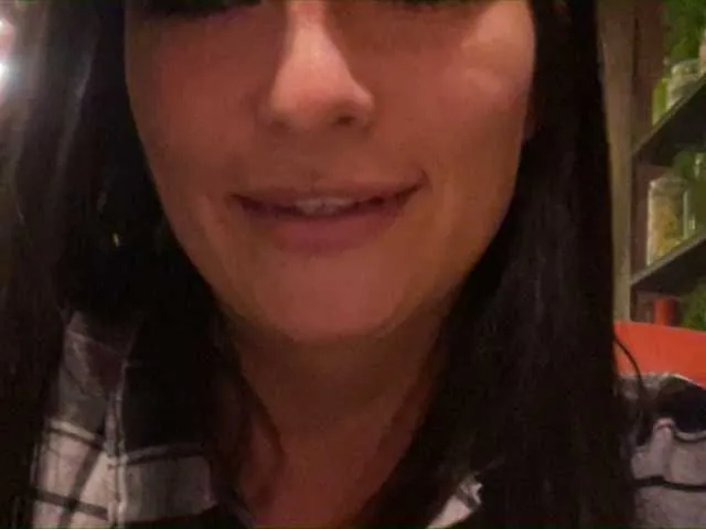 Live sex webcam photo for Kisa-Gav #241184721