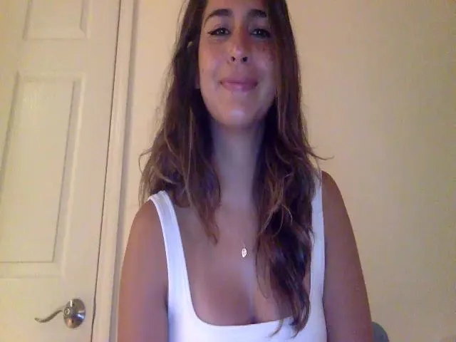 Live sex webcam photo for FreckledPoni #262403294