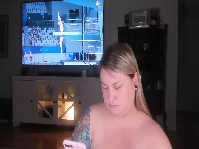 Live sex webcam photo for Mari_Jae #263521664