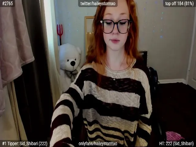 Live sex webcam photo for Haileystormxo #262280388