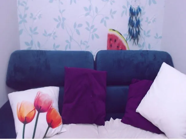 Live sex webcam photo for CleverAlexiss #262126416
