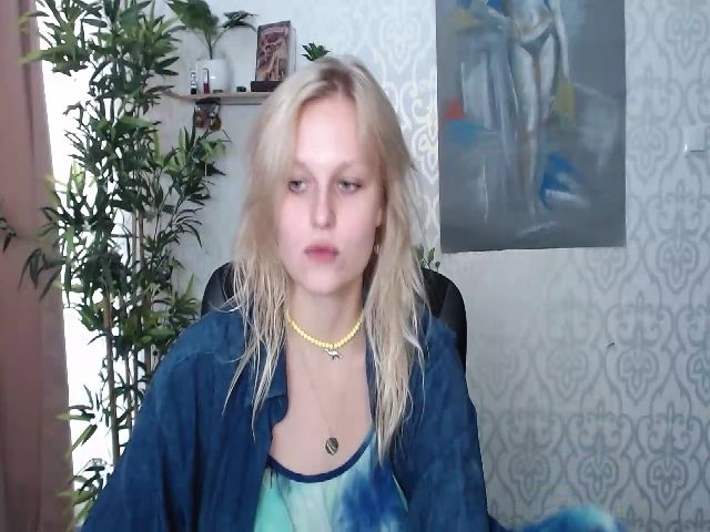Live sex webcam photo for Dorina_xX #259994335