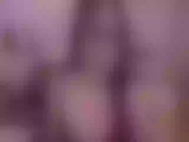 Live sex webcam photo for HollyOwens #263476239