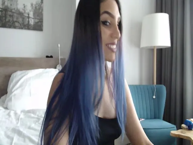 Live sex webcam photo for SoniaBlake #252858057