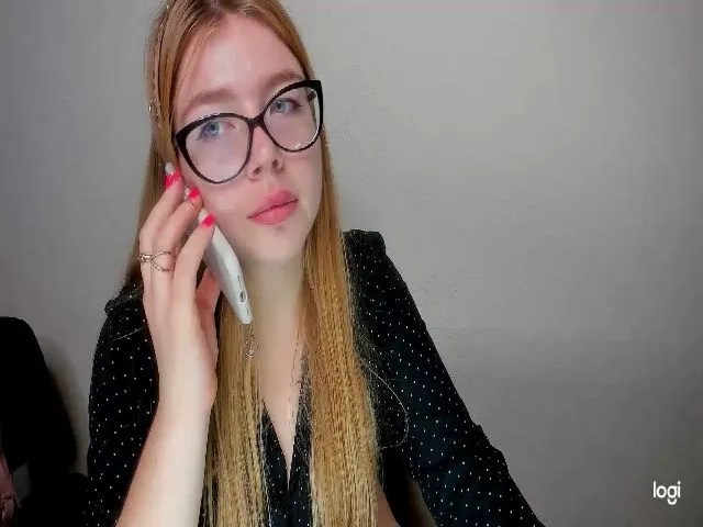 Live sex webcam photo for milafix #258263087