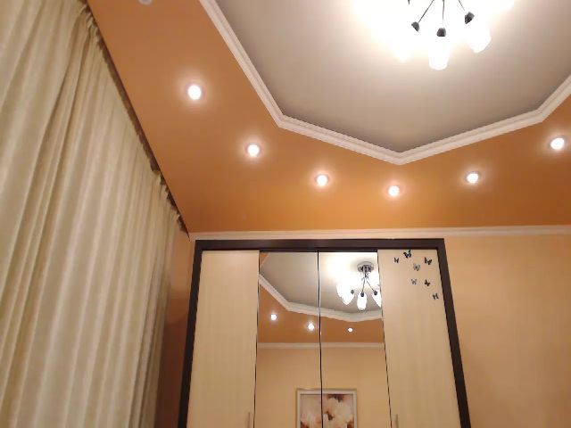 Live sex webcam photo for MsLily #287848543