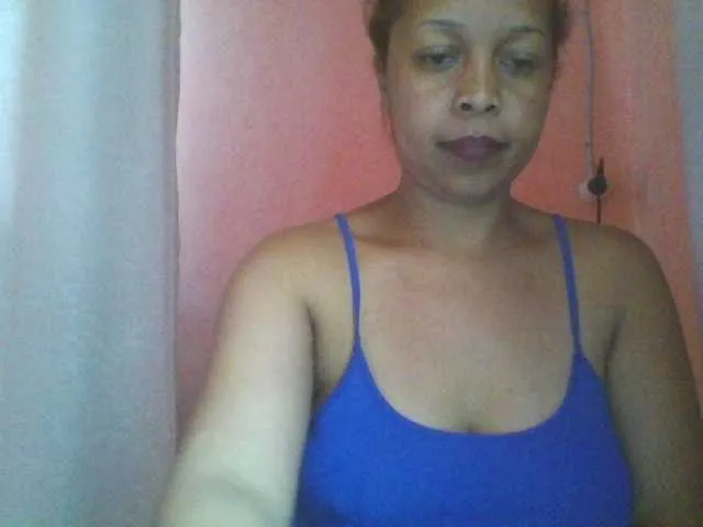 Live sex webcam photo for big-ass-sexy #264875338