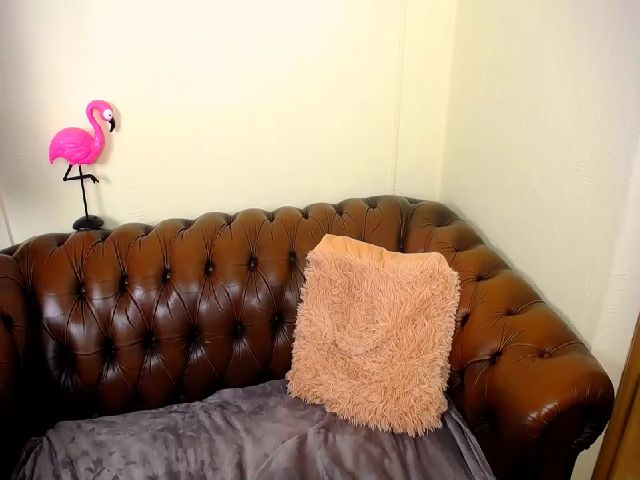 Live sex webcam photo for MissLayla4u #258716697