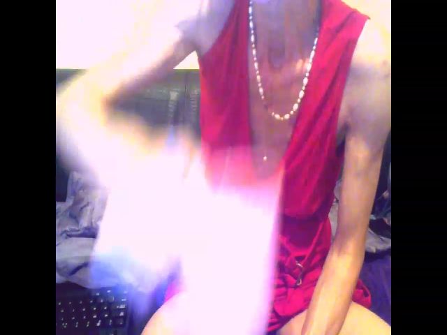 Live sex webcam photo for Sexygeny #253984365