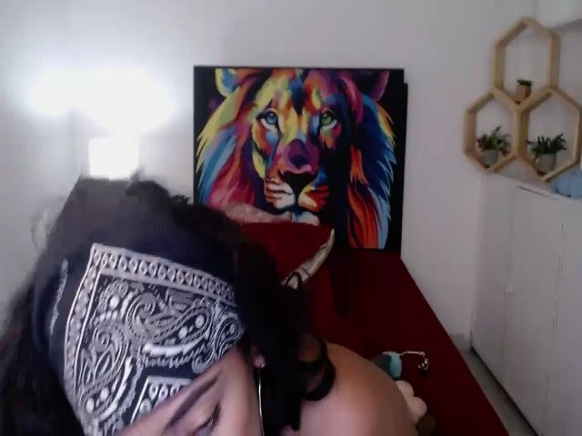 Live sex webcam photo for Manelik_benz #261680578