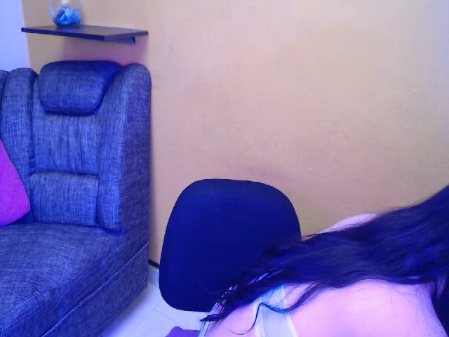 Live sex webcam photo for Ashly_meg #252566562