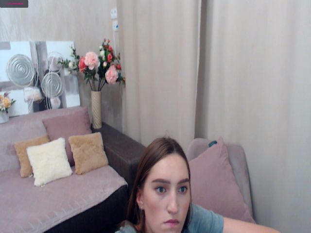 Live sex webcam photo for Anna_Banana91 #261382069