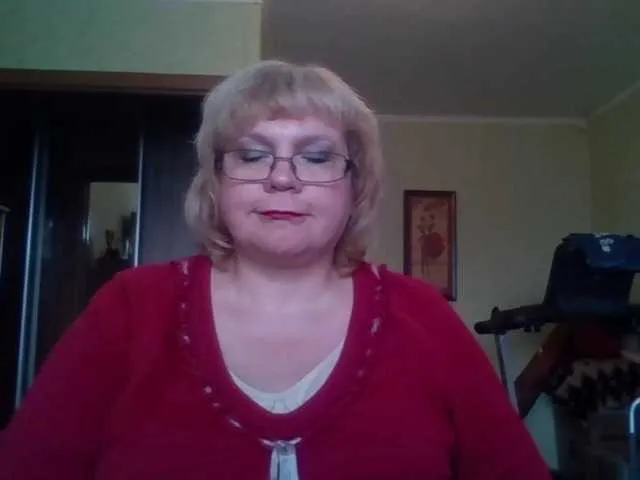 Live sex webcam photo for LOLA88888 #243688258