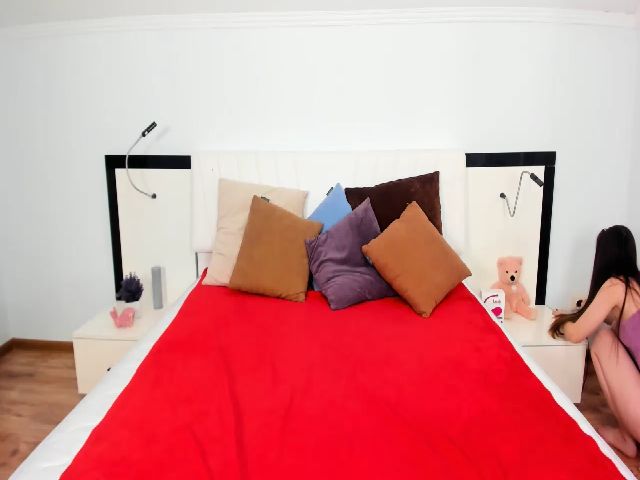 Live sex webcam photo for Alexxa_shy #253056063