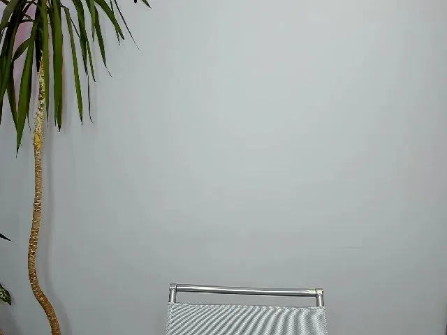 Live sex webcam photo for HelelGretta #263252028
