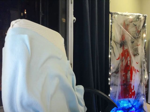 Live sex webcam photo for Angie_Wild #254907146