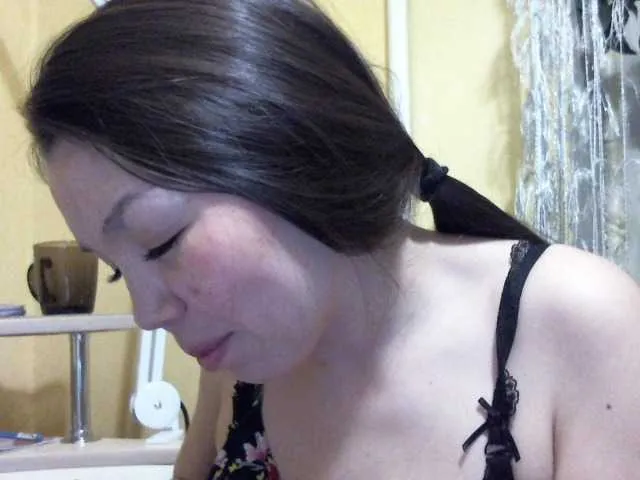 Live sex webcam photo for IhalyCree #241134832