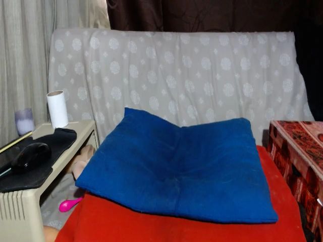 Live sex webcam photo for Carolinessex #263703625