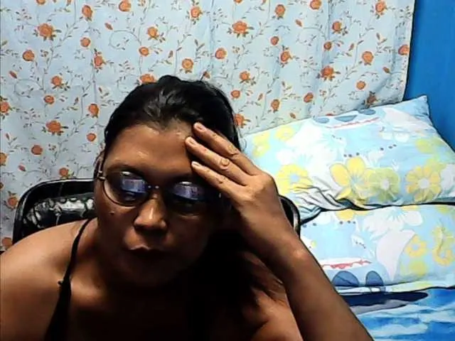 Live sex webcam photo for hOtGranny4u #252673039