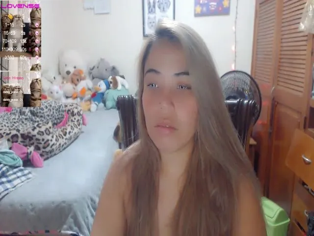 Live sex webcam photo for Meganhill_ #262412442