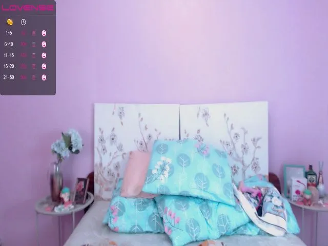 Live sex webcam photo for BeautyKissa #258251417