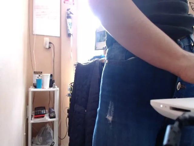 Live sex webcam photo for Sharllotte #260069085