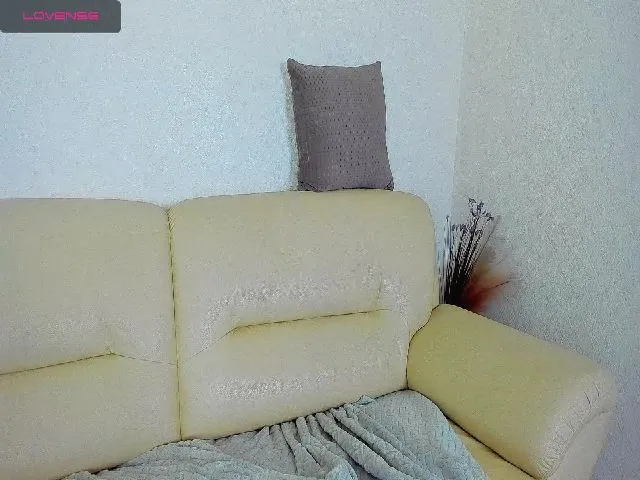 Live sex webcam photo for BambinaDark #254609826