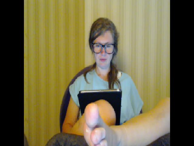 Live sex webcam photo for A_Girlie #253361337