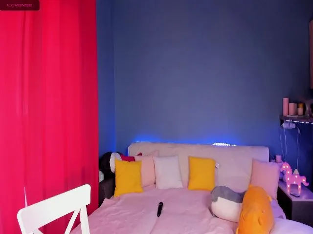 Live sex webcam photo for Milly_Saint #261857484