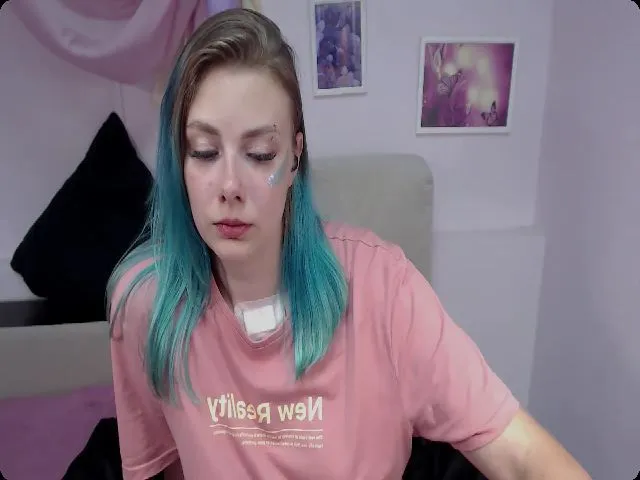 Live sex webcam photo for AprillSnow #260251174