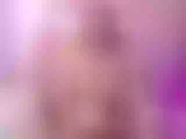 Live sex webcam photo for Sophie_pink18 #254555729