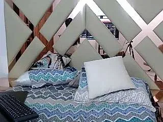 Live sex webcam photo for GREMY_KOOPER #243293550